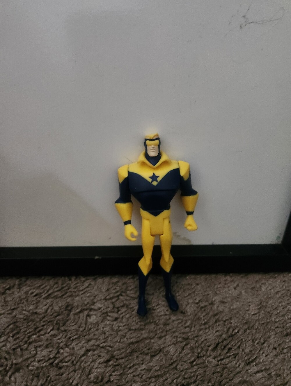 DC Universe Justice League Unlimited Fan Booster Gold 5" Action Figure Loose